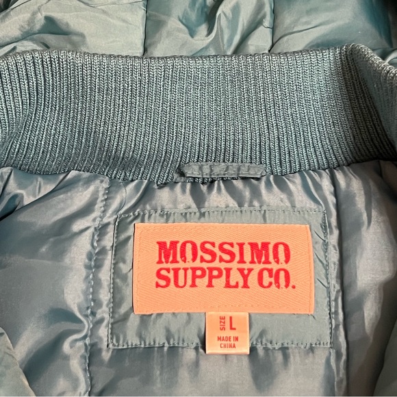 Mossimo Supply Co Teal Faux Fur Puffer Vest Large - Picture 4 of 7